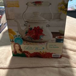 Tea Kettle 