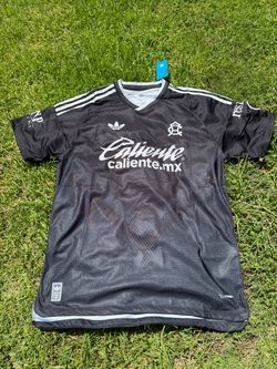 Club América Away player version/version jugador size L & medium