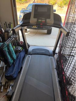Pro-form treadmill iFit live