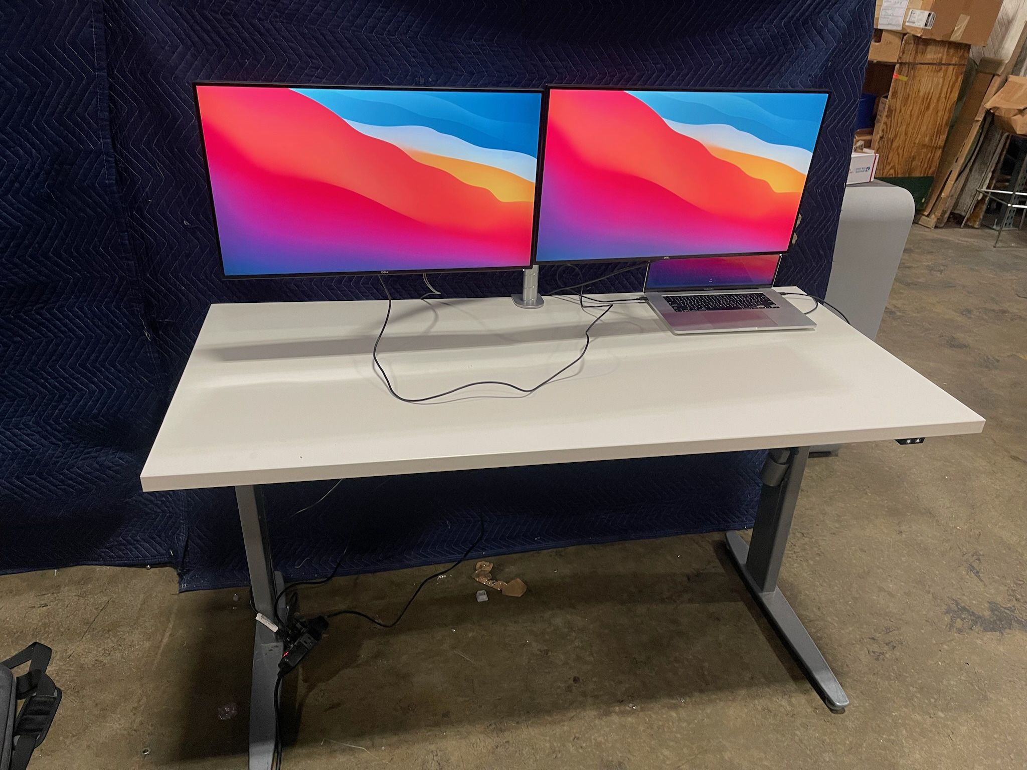 60x30 Electric Height Adjustable Tables! We Also Have Ergonomic Chairs And Monitor Arms!