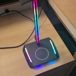 Gaming Headset Hanger with Wireless Charging for phone