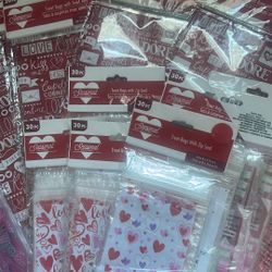 Valentines Gifts And Boxes