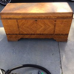 Lane Antique Trunk