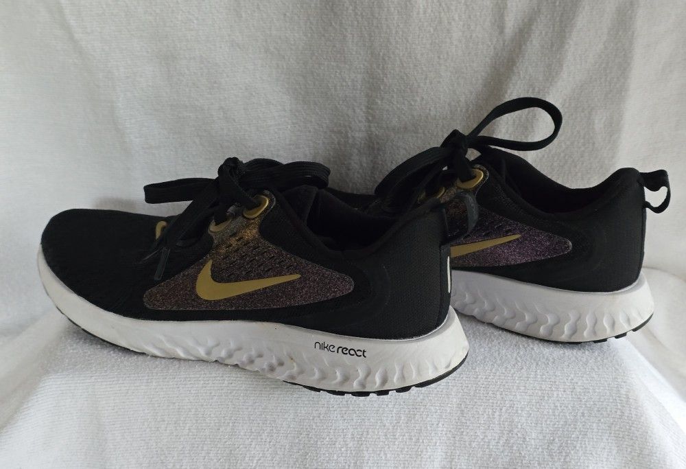 NEW NIKE LEGEND REACT Youth Running Shoes - Main Image