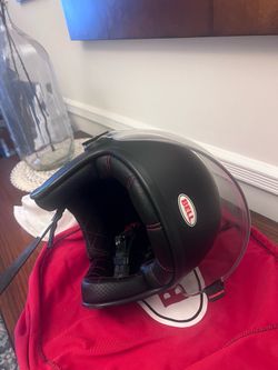 Women’s Bell Motorcycle Helmet with Shields