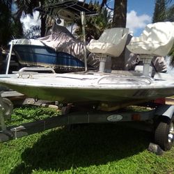 9' Dan Mart Fiberglass Boat Title. Solid Hull, Deck & Transom. Rented Up To 25HP Motor. Ready For Water 