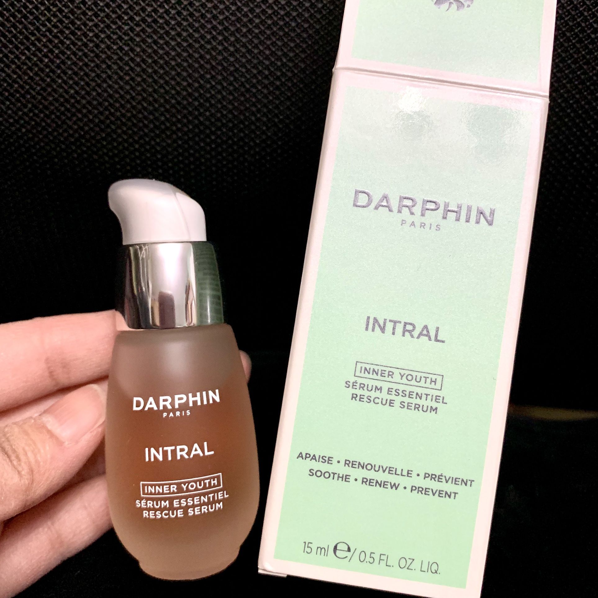 Darphin Intral Inner Youth Serum Essential Rescue Serum 15ml/0.5 Oz MSRP$50