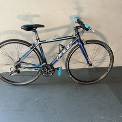 BICYCLE FELT 14 SPEED ROUTEBIKE SIZE 29 BRAND NEW