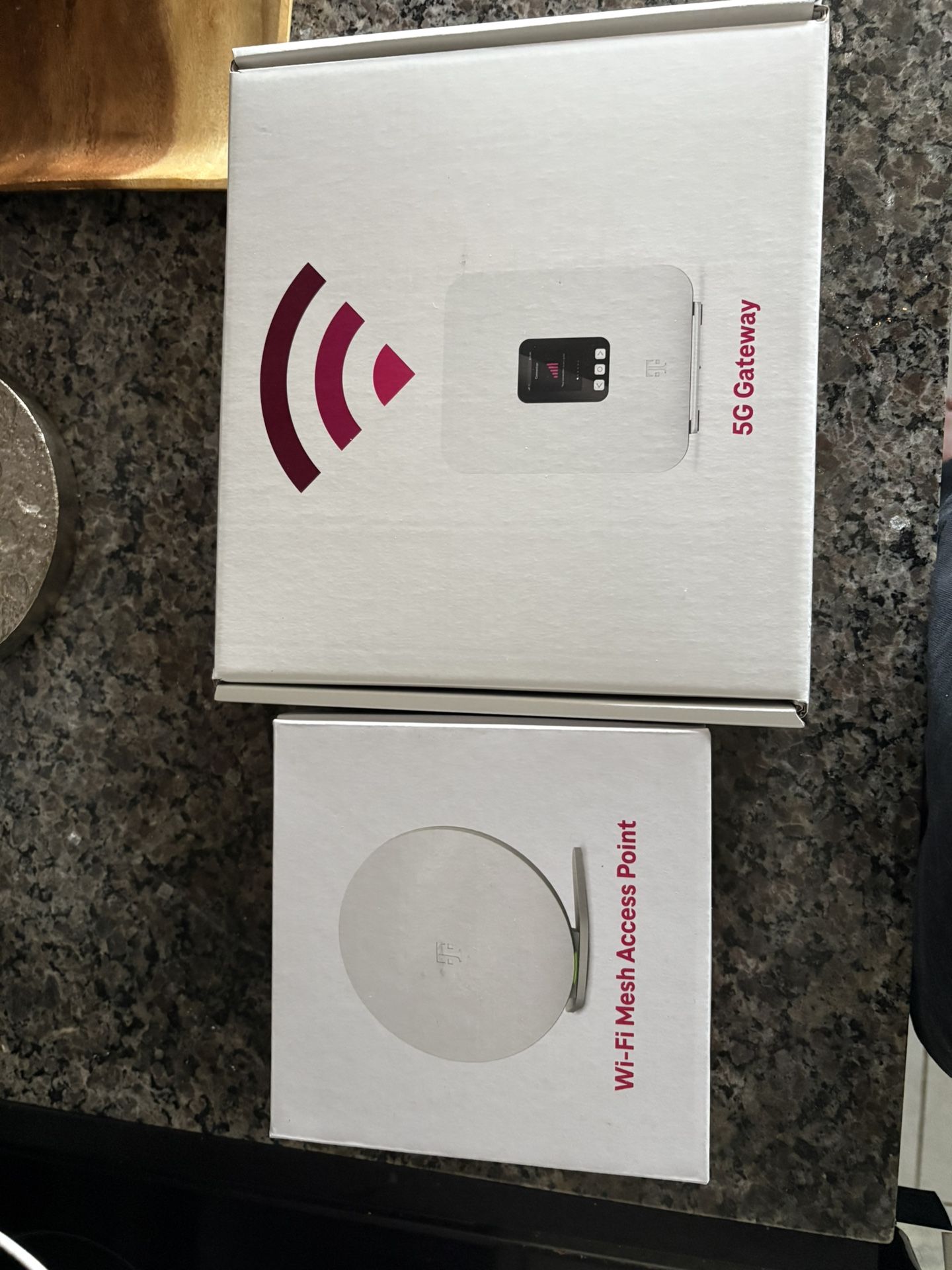 T-Mobile 5G Gateway and WiFi Access Point