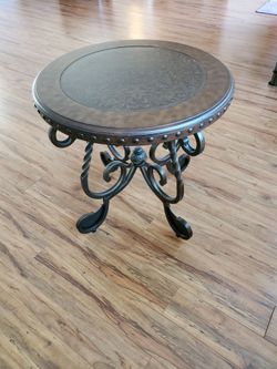 Round iron side table