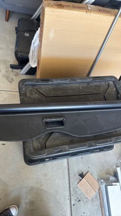 Cargo cover for jeep grand Cherokee