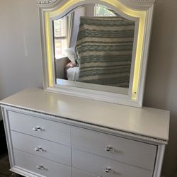 White Dresser With Chest 