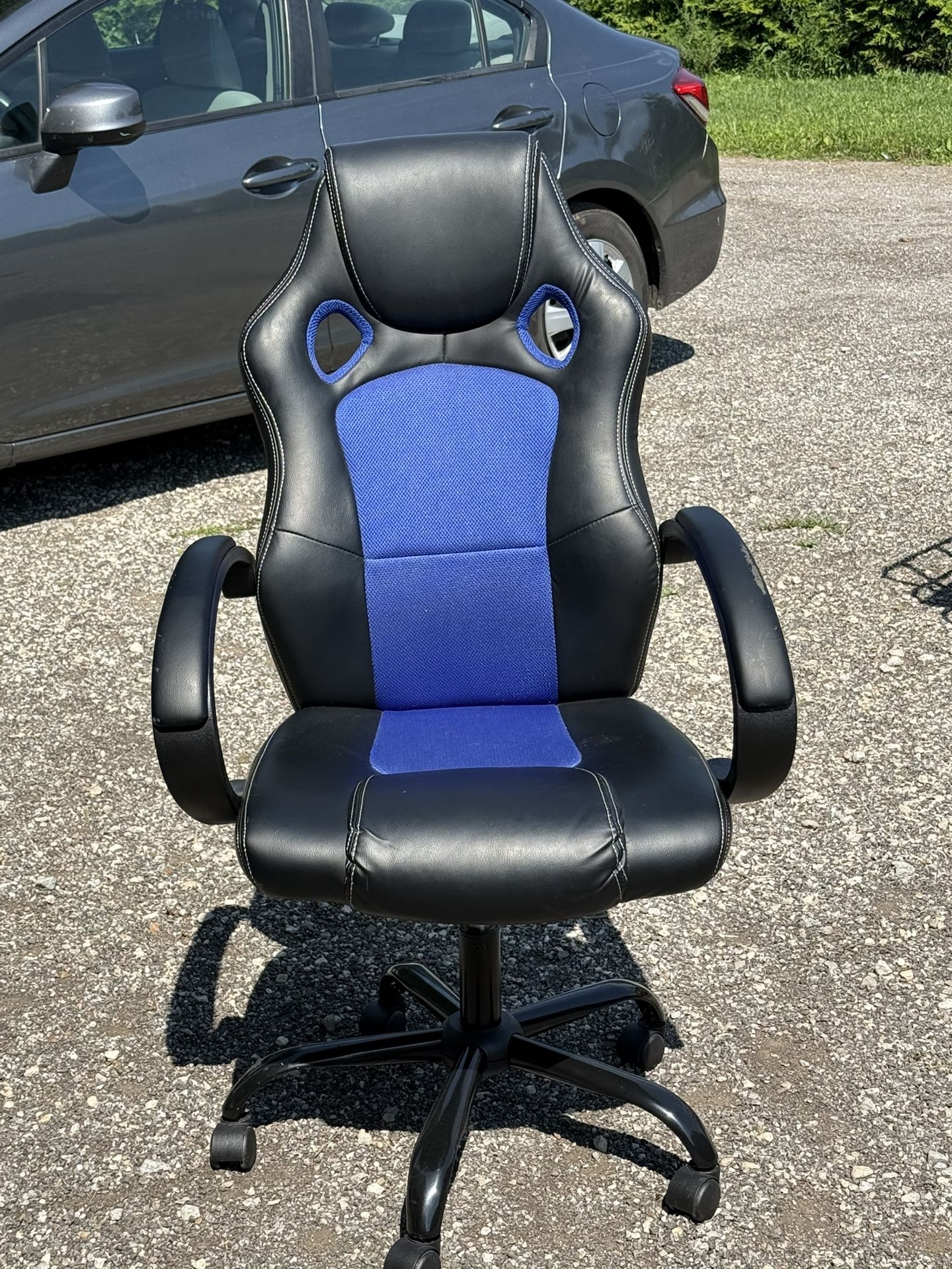 Gaming chair