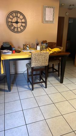 Dinning table