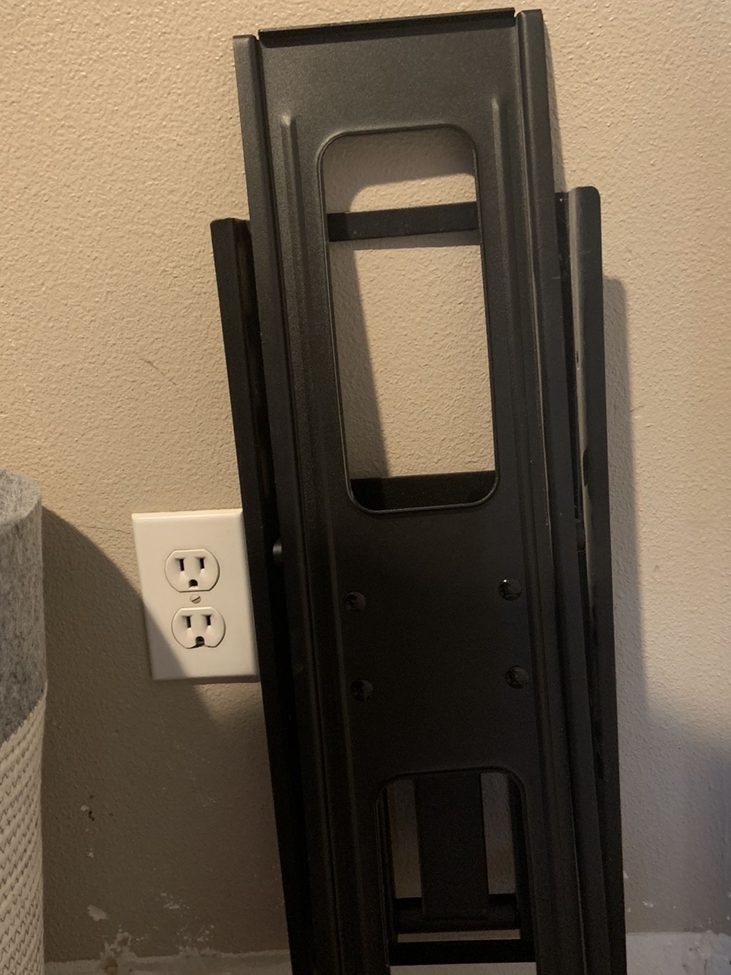 Tv Mount 