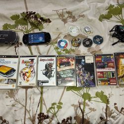 Sony PSP-1000 Console Bundle – 10 Games (God of War, SF Alpha 3 Max) + Original Charger & Case