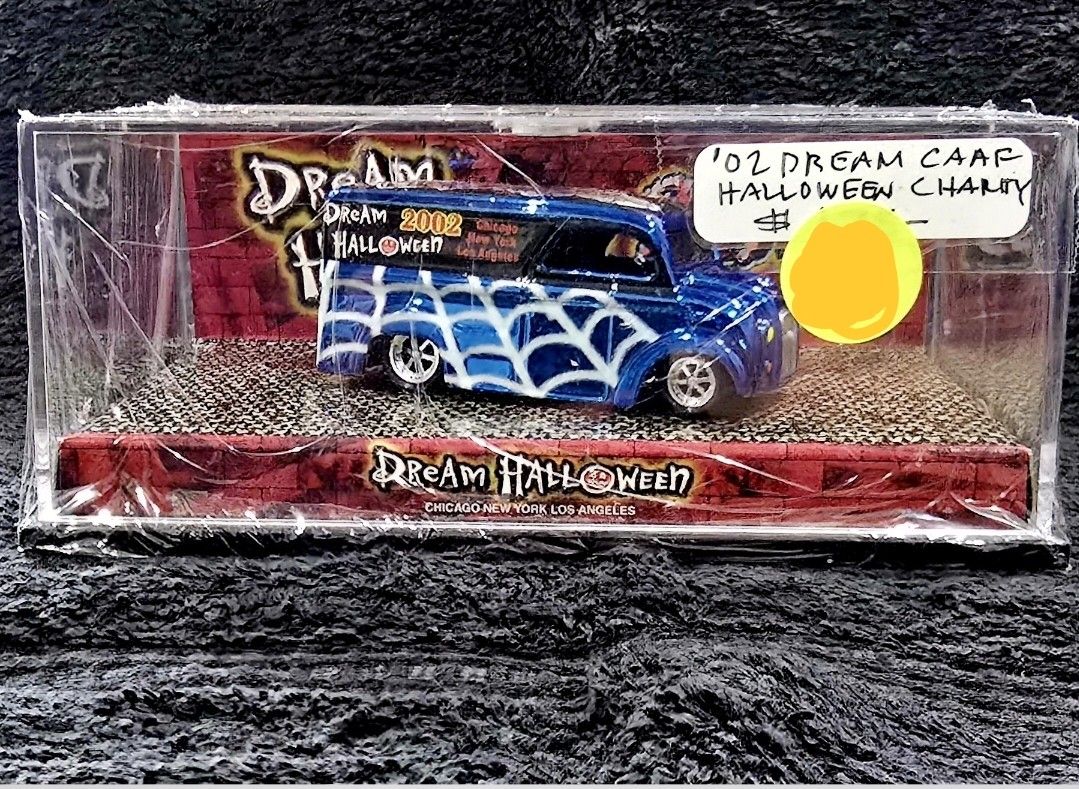 Hot Wheels Dream Halloween Dairy Delivery