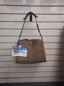 COACH LEATHER PURSE