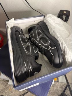Men’s shoes