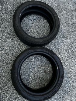 Lot of 2 Pirelli  Sottozero 3 - 245/45R20