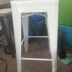 2 Metal stools - Bar Height - New