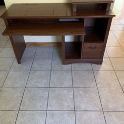 Computer Desk 
