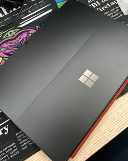 Microsoft Surface Pro 8