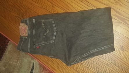 Levis size 40