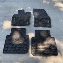 Volkswagen Tiguan Floor Mats