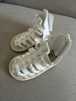 Infant Size 2 Girls sandals