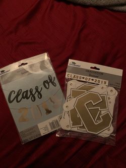 Graduation decorations