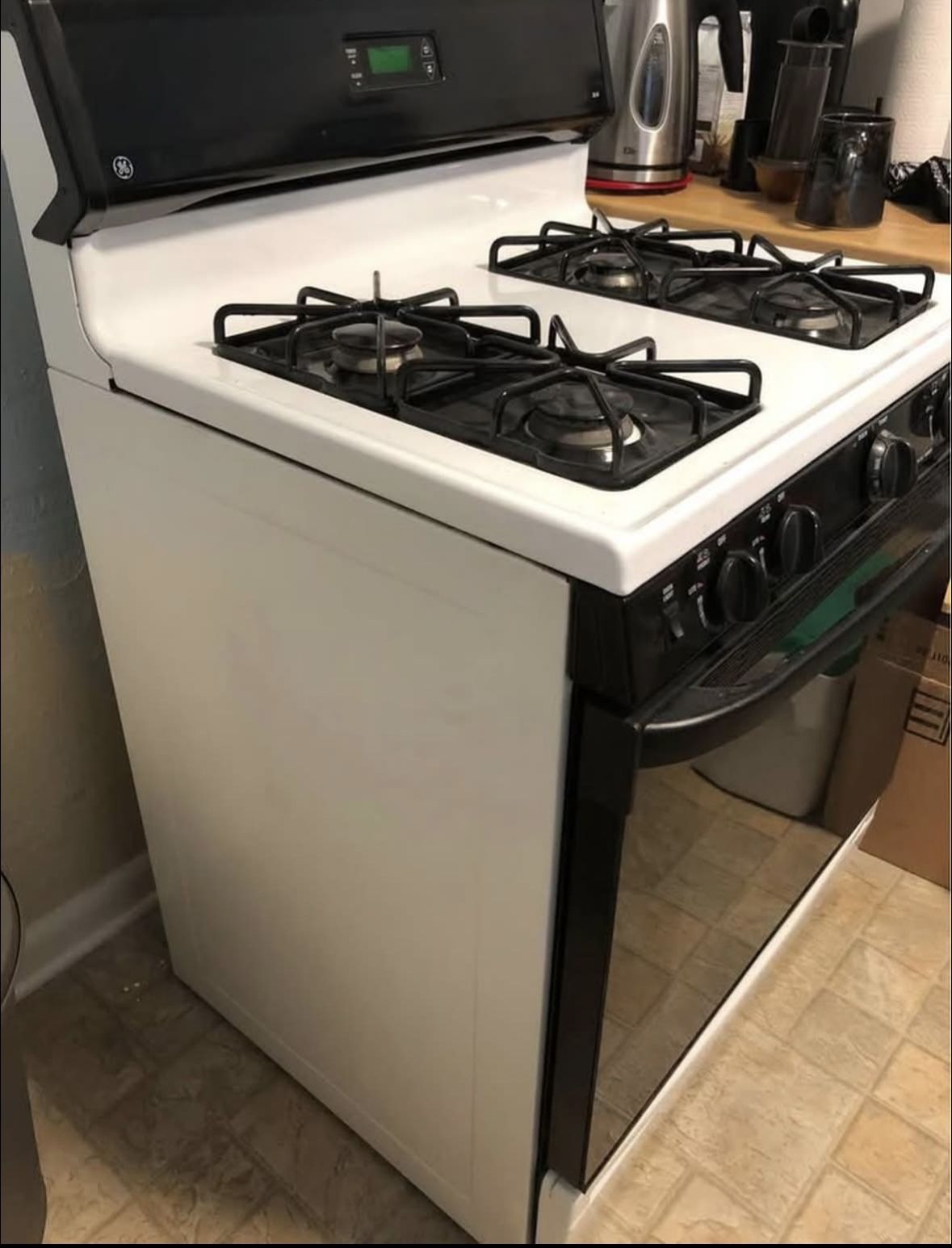Gas Range - 30 Inches With Roasting Pans