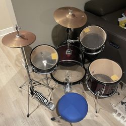 GP Percussion GP50RD Complete Junior Drum Set (Red, 4-Piece Set) 14 Inch