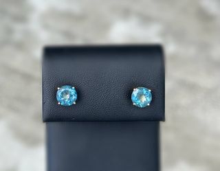 14k solid yellow gold stud aquamarine stones 3.50CTW earrings 2.00g