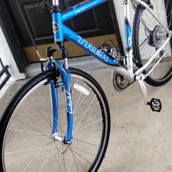Trek 7100 Multi track Hybrid SRT Bike 