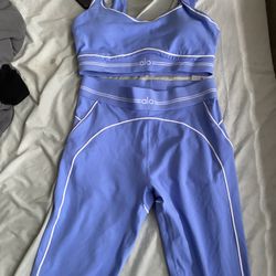 Alo Yoga Set 