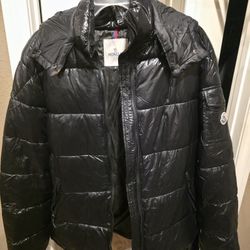 Moncler Puffer Jacket XL