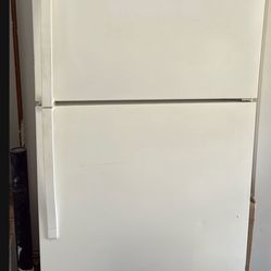 Whirlpool Refrigerator 