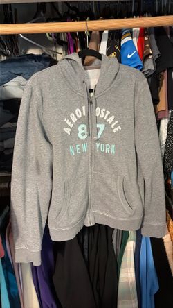 Women’s Aeropostale Sweater