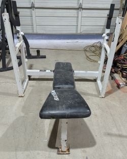 Tuff Stuff Weight Bench