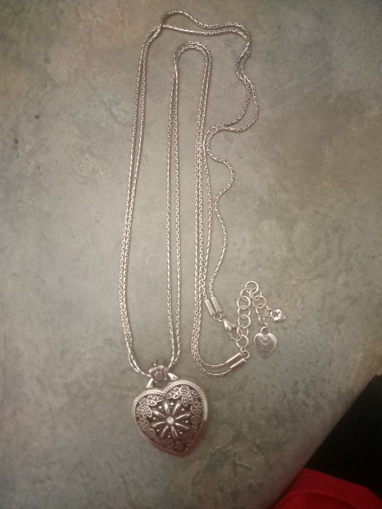 BRIGHTON FLORAL HEART LOCKET NECKLACE AND EARRINGS