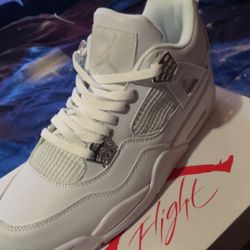 Jordan 4s Pure money Sz11