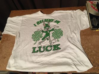 1989 LOONEY TUNES BUGS BUNNY I BELIEVE IN LUCK ST. PATRICK'S DAY SHIRT LARGE