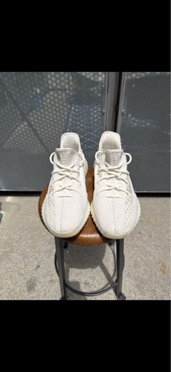 Adidas Yeezy 350 V2 Bone – Size 12.5
