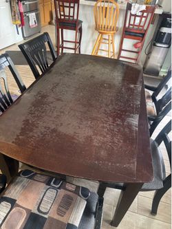 Dining Table Free East Lancaster