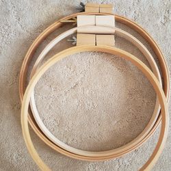 Round Wooden Looms