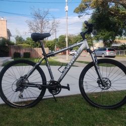 Bicycle 26 Trek Men's Mountain Bike 19.5 Frame Size 