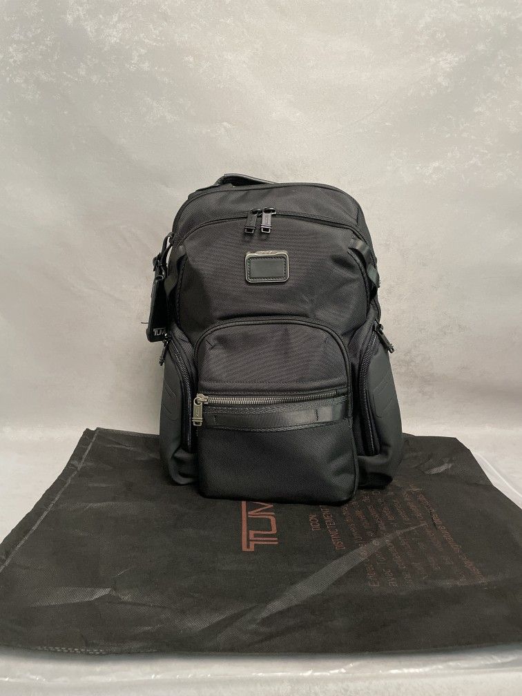 TUMl Black ALPHA BRAVO Navigation Backpack