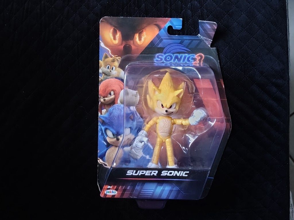 Sonic 3 - Super Sonic Figure