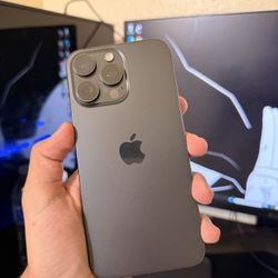 iPhone 15 Pro Max Unlocked 